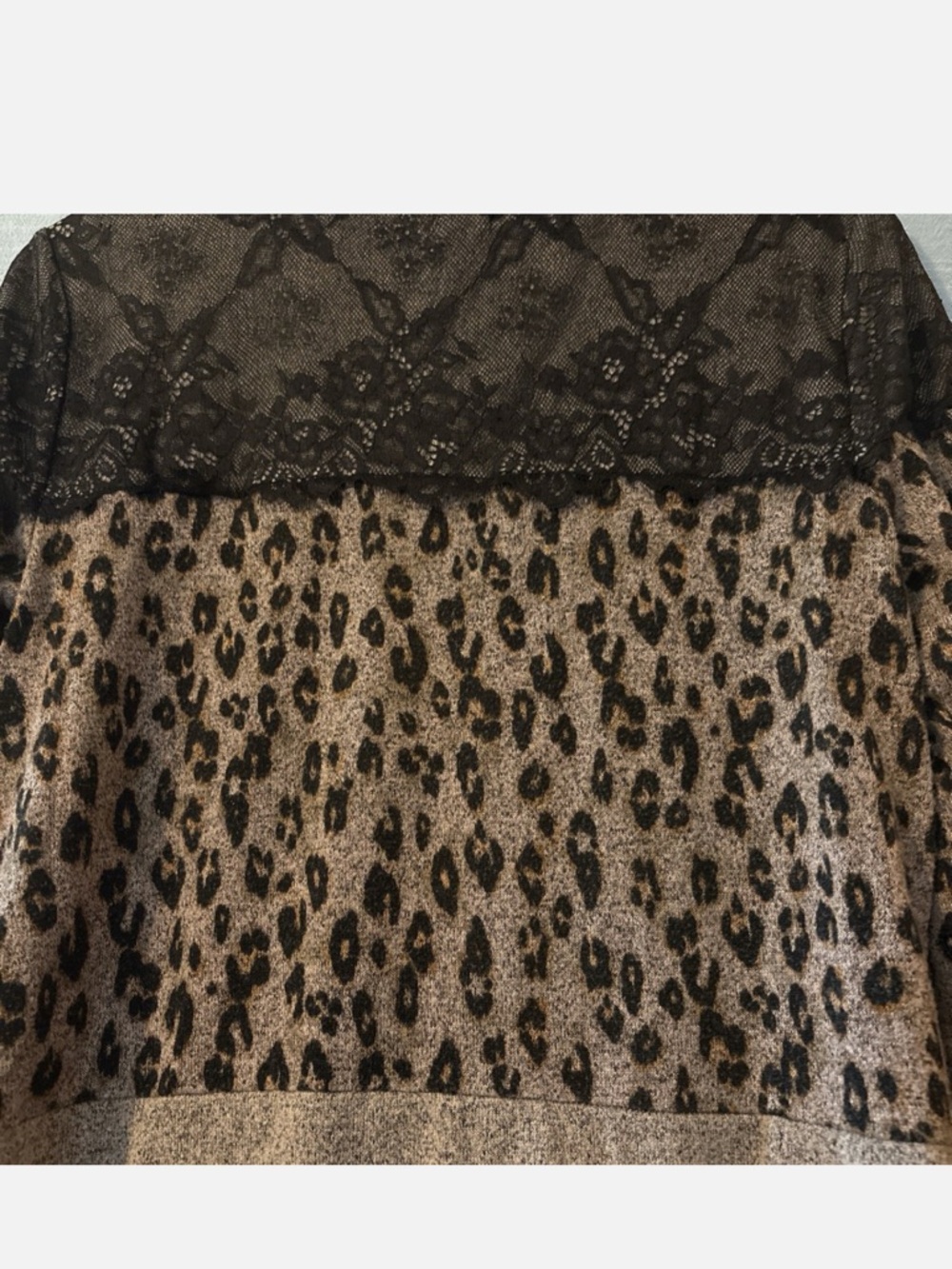 Maurices Pullover Long Sleeve Beige/Black Animal Print - Picture 4 of 7